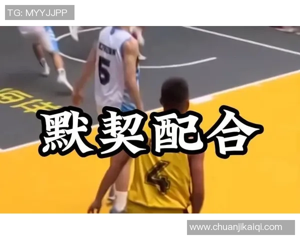 深圳足球队的团队协作：如何在比赛中实现默契与配合的完美结合